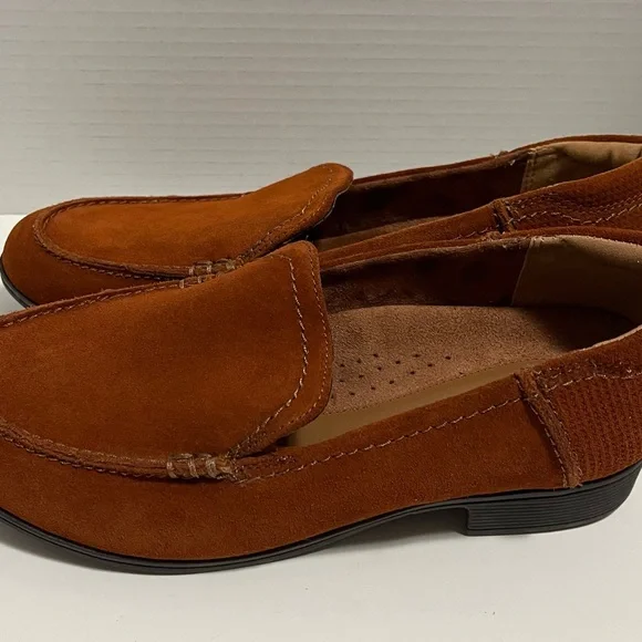 Cobb Hill suede loafer style shoes Womens 7.5 New - Picture 5 of 7